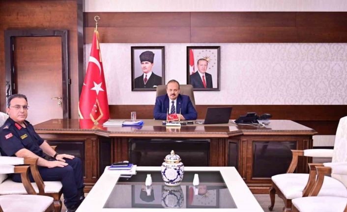 Aydın İl Jandarma Komutanı Çarıkçıoğlu, görevine başladı