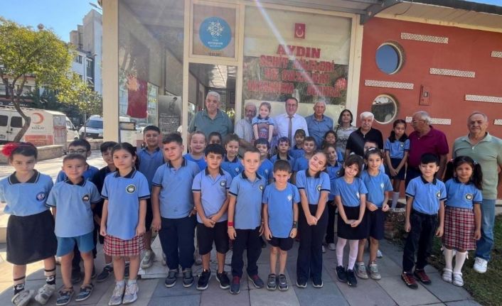 Aydın Şehit ve Gaziler Derneği ilkokul öğrencilerini ağırladı