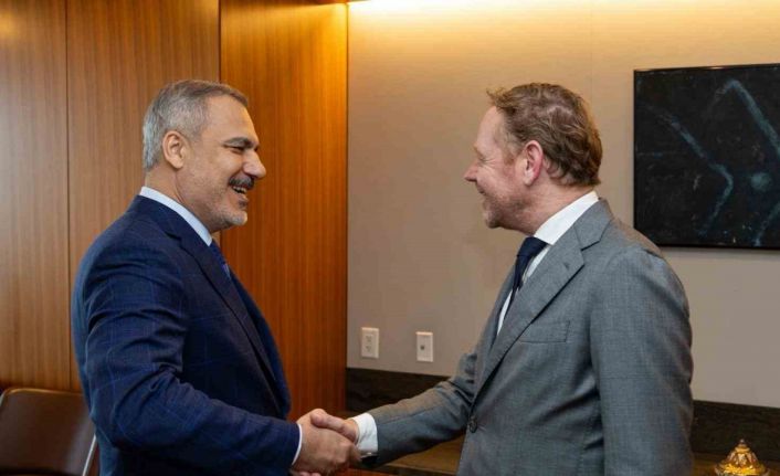 Bakan Fidan, Hollandalı mevkidaşı van Weel ile bir araya geldi