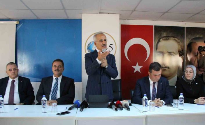 Bakan Uraloğlu: "Yaptığımız hizmetleri oy terazisine koysak her yerden yüzde 80, 90 oy alırız"