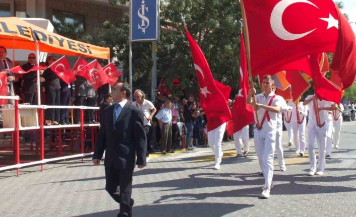 Balıkesir Burhaniye’ de 103. kurtuluş coşkusu