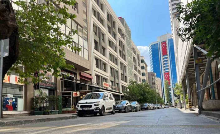 Balıkesir’deki deprem İzmir’de de hissedildi