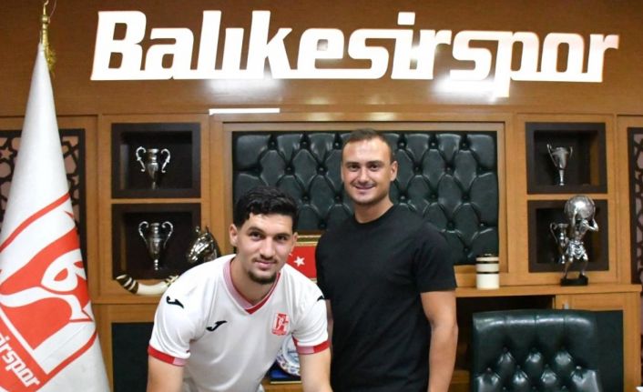 Balıkesirspor transferde Ali Topçu ve Harun Toprak’a imza attırdı