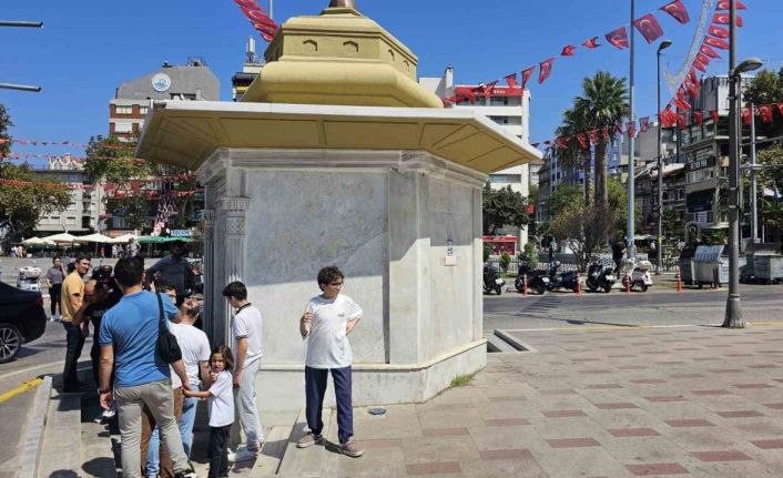 Bandırma’da su kesintisi cuma namazı öncesi zorladı: Vatandaşlar market sularıyla abdest aldı