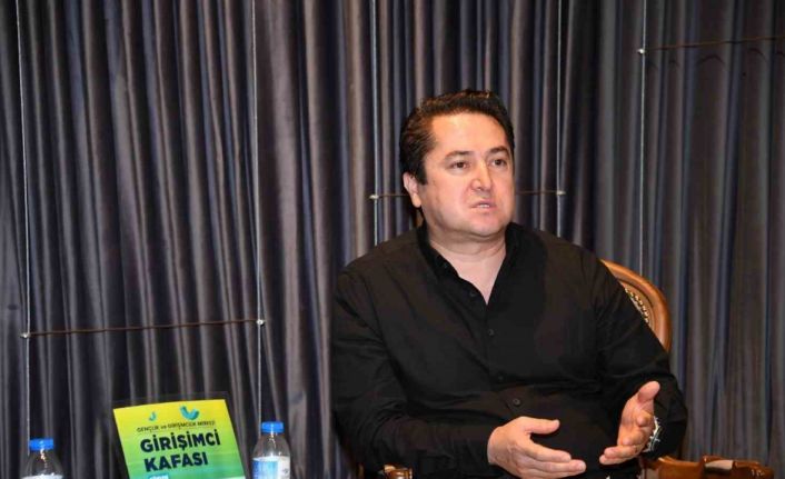 Başarılı girişimci tecrübelerini Osmangazi’de gençlerle paylaştı