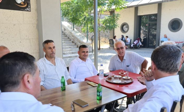 Başkan Balaban Akgedik’te vatandaşları dinledi