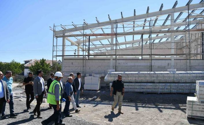 Başkan Büyükkılıç’tan Eğribucak’taki yeni itfaiye binasının inşaatına yerinde inceleme