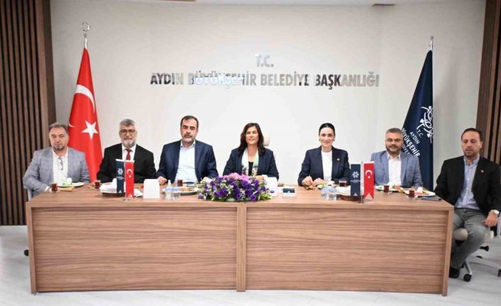 Başkan Çerçioğlu, Koçarlılı muhtarlar ile bir araya geldi