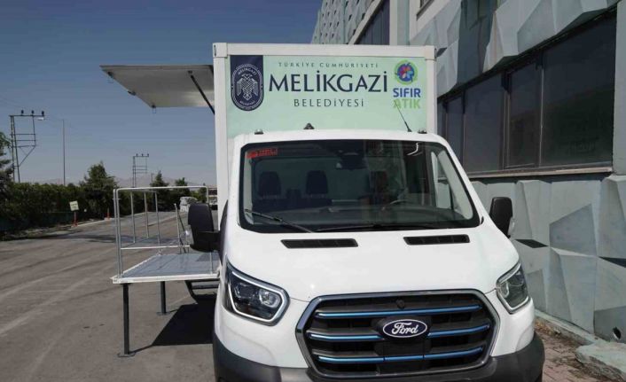 Başkan Palancıoğlu’ndan Sıfır Atık Projesine Yeni Uygulama: mobil sıfır atık toplama ve eğitim aracı