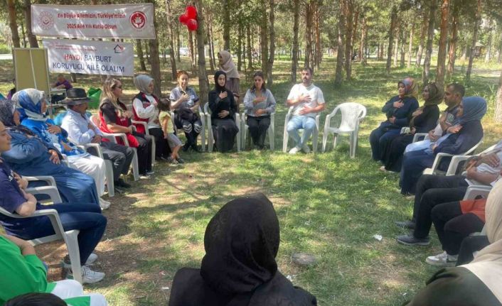 Bayburt’ta düzenlenen ’Dijital Detoks Kampı’ ile doğada vakit geçirildi