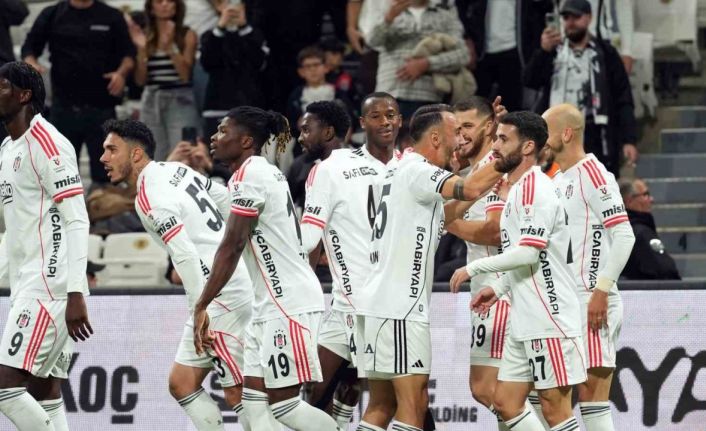 Beşiktaş evinde kayıpsız devam ediyor