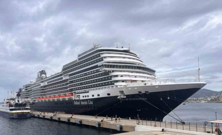 Bodrum’a ilk kez geldi, 2 bin 592 yolcu getirdi