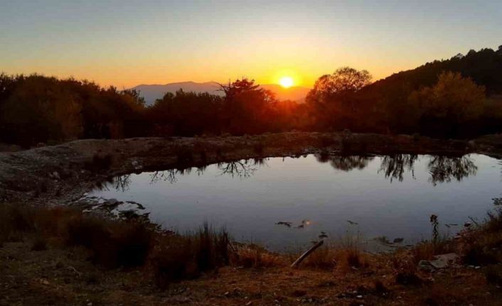 Bolu’da 1500 rakımlı yaylada gün batımı manzarası