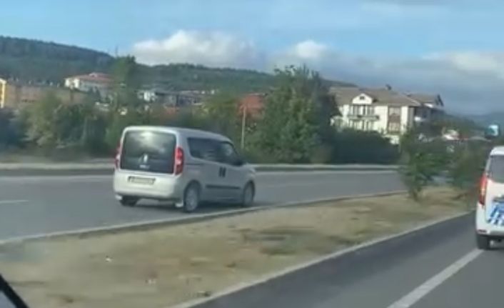 Bolu’nun Mengen ilçesinde ters şeritte tehlikeli yolculuk