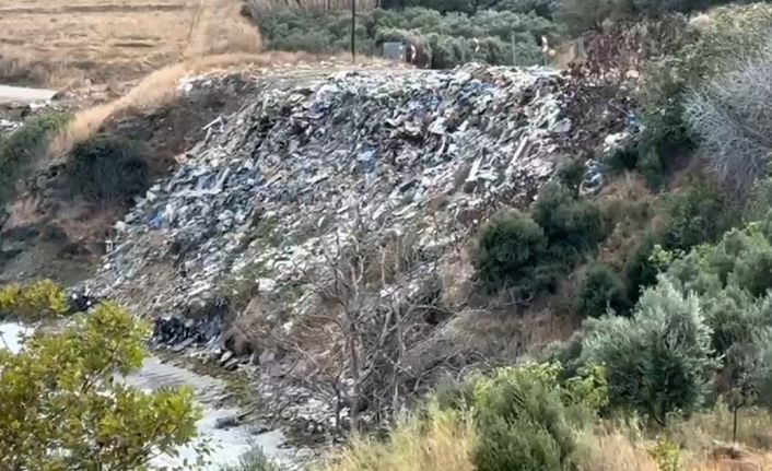 Bu köyde ne ararsan var: Sanayi atığı, kanalizasyon, çöp..