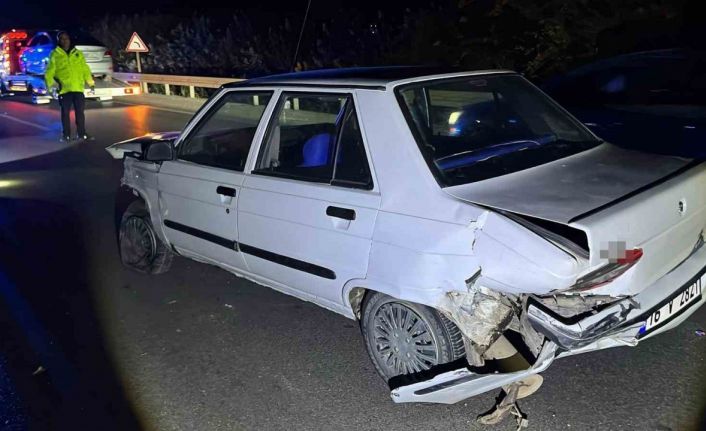 Bursa’da bariyere çarpan sürücü yaralandı