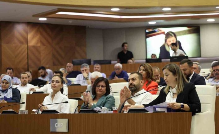 Büyükşehir Meclisi’nde Aksu’da akaryakıt ve servis istasyonu planı kabul edildi