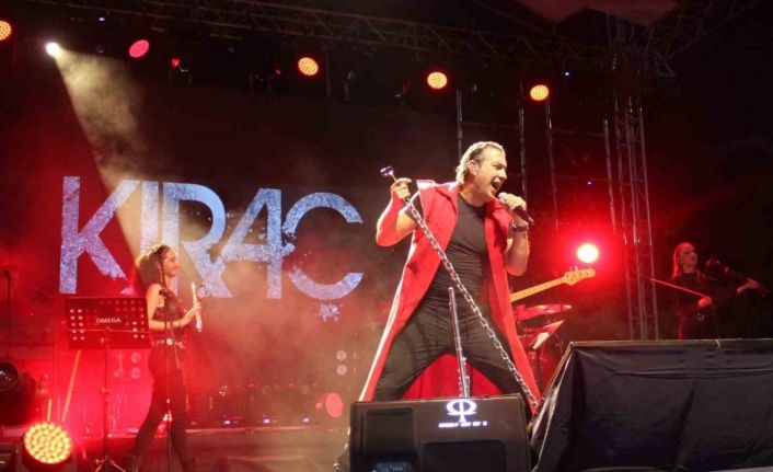 Büyükşehir’in ’kurtuluş etkinlikleri’ Sultanhisarlıları coşturdu