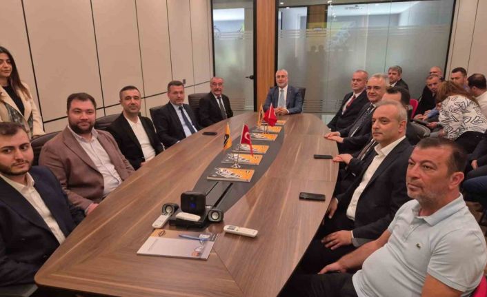 Çalışma ve Sosyal Güvenlik Bakanı Işıkhan’dan Silivri’de fabrika ziyareti