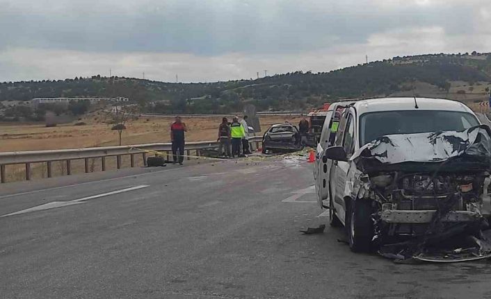 Çekerek’te trafik kazası 1 ölü 3 yaralı