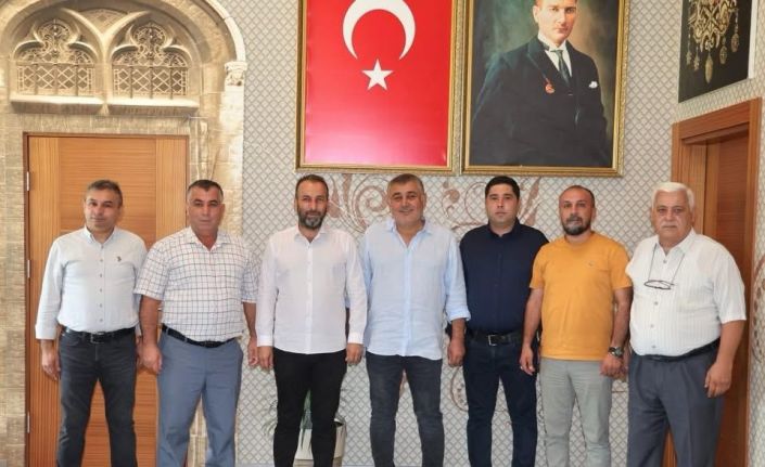 CHP’den istifa eden Aksu Belediye Başkanı, meclis üyelerinin istifalarını değerlendirdi