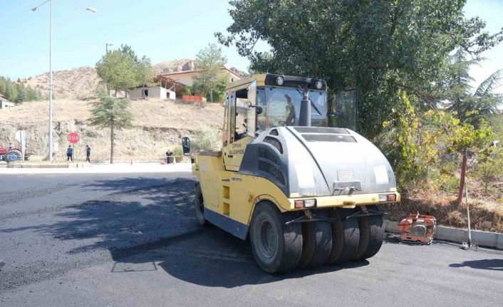 Çorum Belediyesi’nden Uğurludağ’a 2 bin 715 bin ton asfalt desteği
