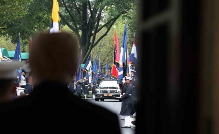 Cumhurbaşkanı Erdoğan: "Birlikte el ele bölgedeki bu sıkıntıları aşacağımıza inanıyorum"