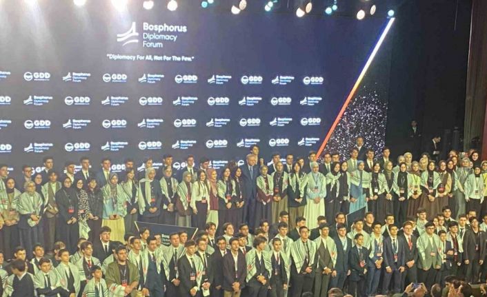 Cumhurbaşkanı Erdoğan: "Soykırım şebekesinin başı, BM Genel Kurulu’nda yalanları ve tehditlerini dinleyecek kimse bulamadı ve boş koltuklara konuştu"