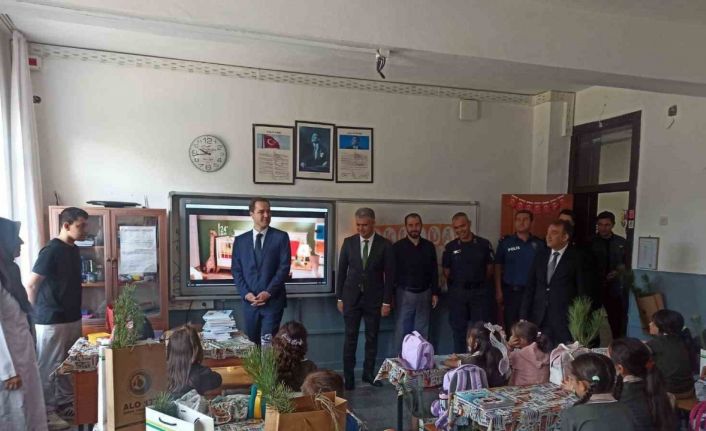 Derebucak’ta ilk ders zili çaldı