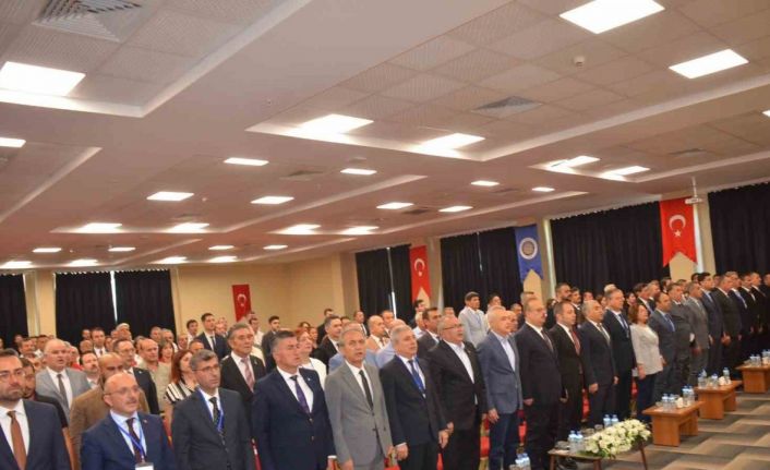 Didim’de "Büyük Menderes Havzası Su-Çevre-Ürün Güvenliği Çalıştayı" başladı