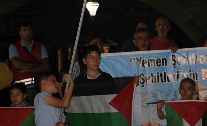 Diyarbakır’da "Küresel Sumud Filosu"na destek gösterisi