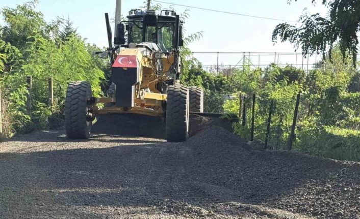 Düzce’de köylerde yeni yollar açılıyor