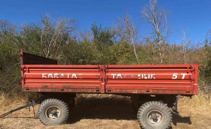 Edirne’de traktör römorku hırsızlığından 1 kişi tutuklandı