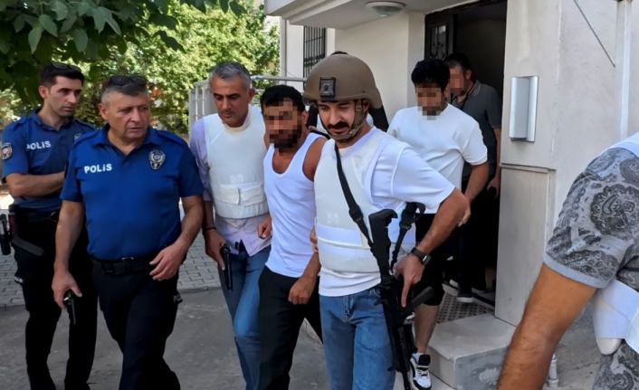 Eli tüfekli şahıs film sahnelerini aratmayan operasyonla böyle yakalandı