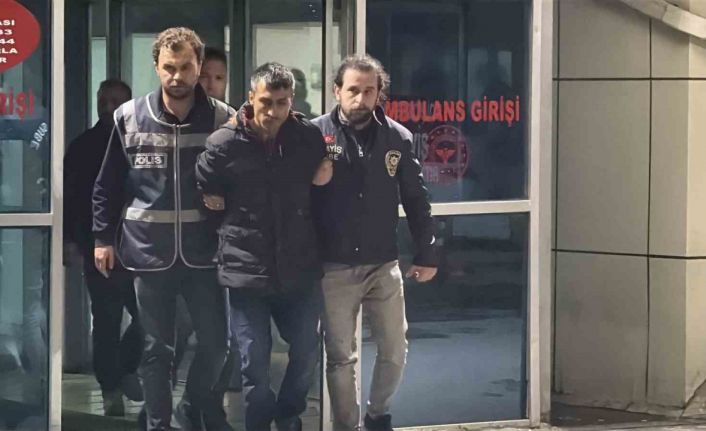 Elleri bağlanıp boğazları kesilen kardeşlerin davasında ilk duruşma görüldü