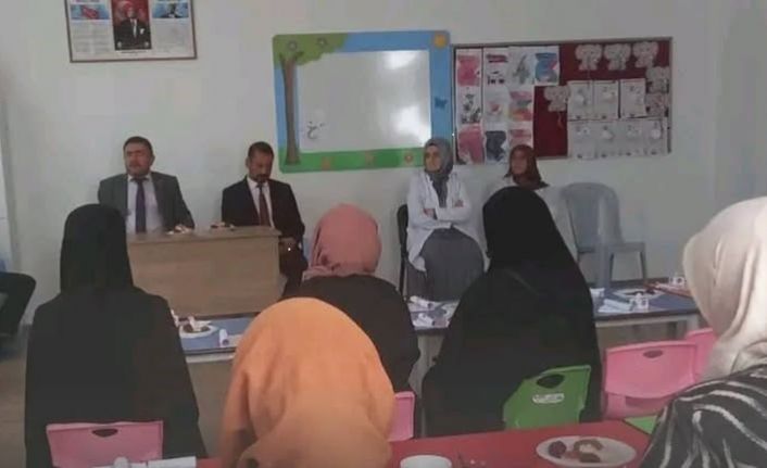 Emirdağ Müftülüğü veli toplantısı düzenledi