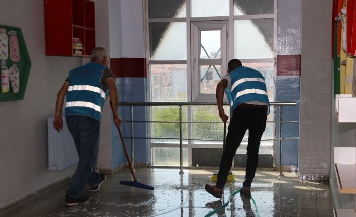 Erzincan Denetimli Serbestlik Müdürlüğünden Eğitime anlamlı destek