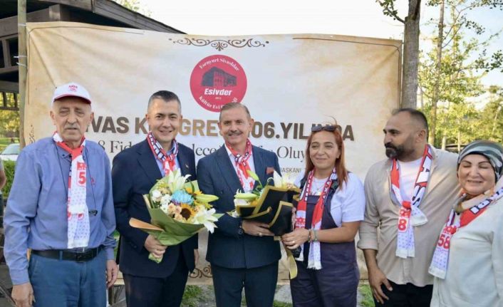 Esenyurt’ta Sivas Kongresi’nin 106. yılında 58 fidan toprakla buluştu