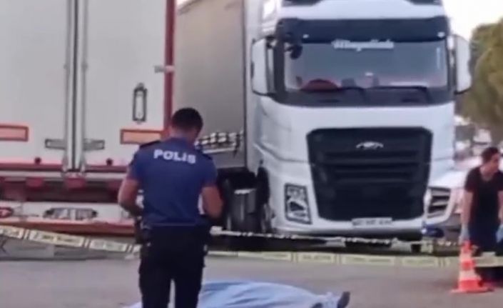 Eski eşini 3 gün boyunca takip edip defalarca bıçaklayarak öldürmüştü, ağırlaştırılmış müebbet cezası verildi