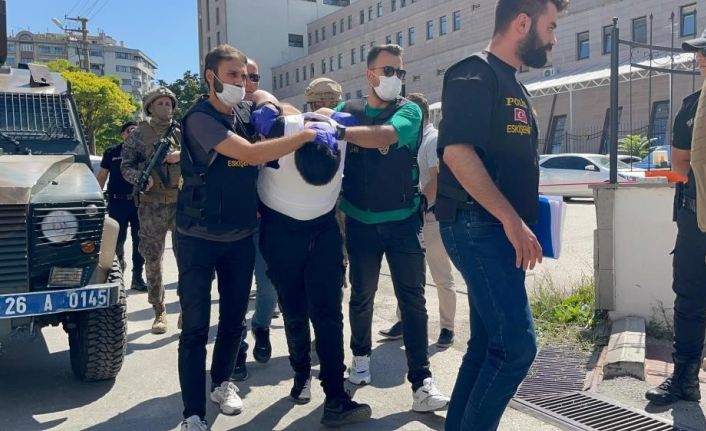 Eskişehir’de 5 kişiyi bıçaklayan neo-nazi saldırganın cezası belli oldu