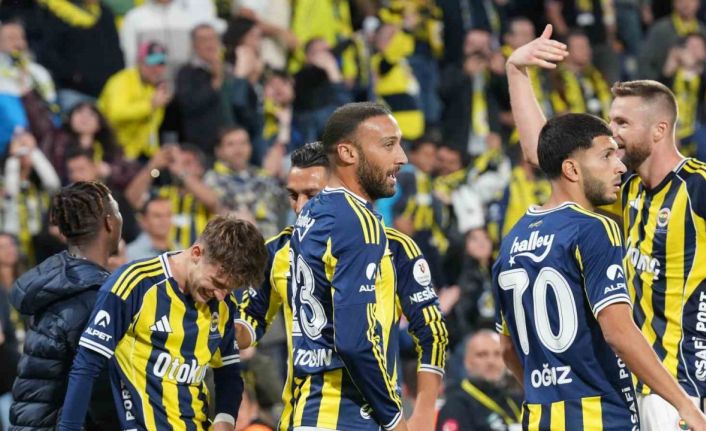 Fenerbahçe, ligde 2 maç sonra kazandı