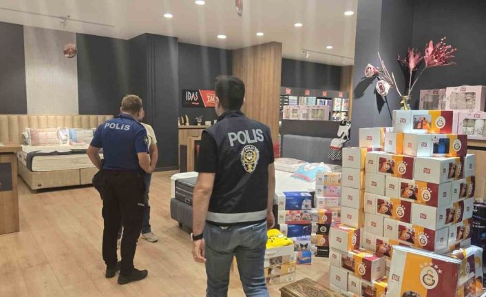 Galatasaray aşkı çarşaf çaldırdı