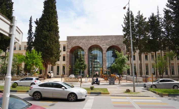 Gaziantep Valiliği’nden okul saatleri için  1 günlük düzenleme