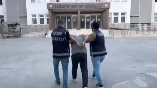 Gaziantep’te 13 adet tabanca ele geçirildi: 1 gözaltı