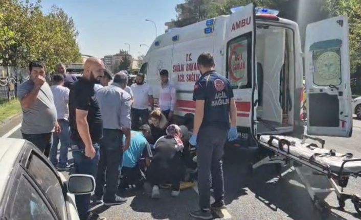 Gaziantep’te zincirleme kaza: 6 araç çarpıştı, 2 kişi yaralandı