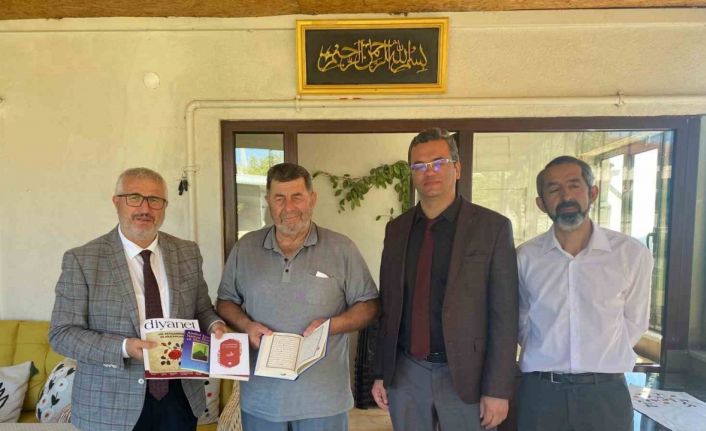 Gazilere Kur’an-ı Kerim hediye edildi