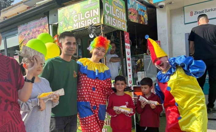 Gelirini tatil yerine özel çocuklara ayırıyor