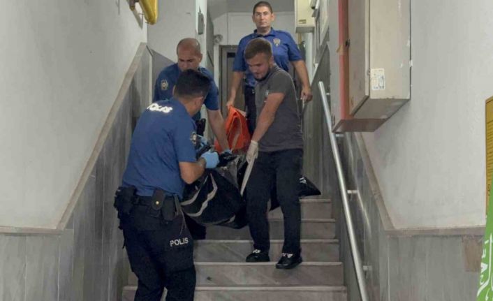 Gurbetçinin evinde şüpheli ölümü