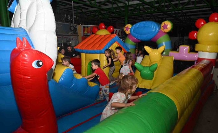 Halıkent’te yaz akşamı sinema keyfi