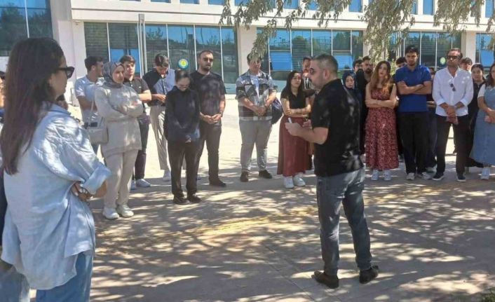 Harran Üniversitesinde fakülte var bina yok, öğrenci var sınıf yok